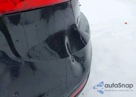 2012 Ford Focus Sel z USA, uszkodzony, nr VIN 1FAHP3H26CL475277